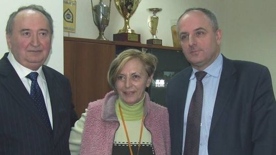Alicja Klenczon z Jerzym Kondrackim i ówczesnym burmistrzem Pułtuska Wojciechem Dębskim