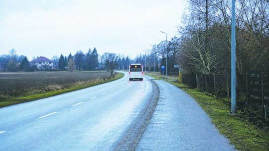 Autobusy nadal omijają Pułtusk?
