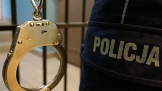 Awanturował się w mieszkaniu