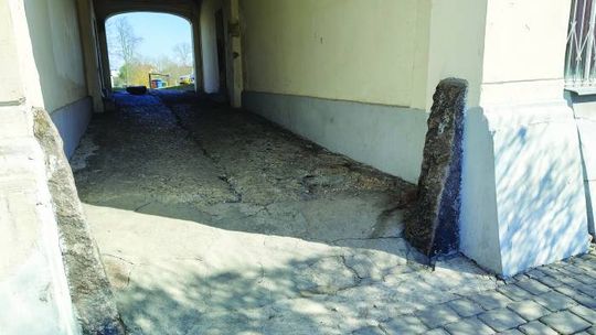 BIŻUTERIA MOJEGO MIASTA albo NASZE KLEJNOTY, cz. 11