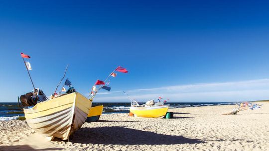 Czy można palić papierosy na plaży? W których krajach palenie papierosów jest zabronione? – takie pytania pojawiają się często w wakacje