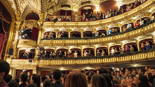 Czy randka w teatrze to dobry pomysł?
