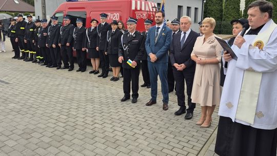 Film i zdjęcia z otwarcia wyremontowanej świetlicy wiejskiej w Płocochowie