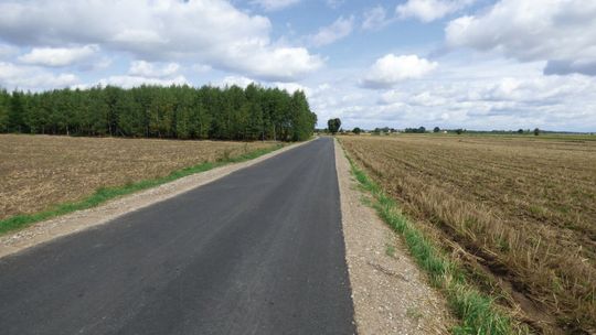 Gmina Obryte. Droga, kuchnia i oświetlenie