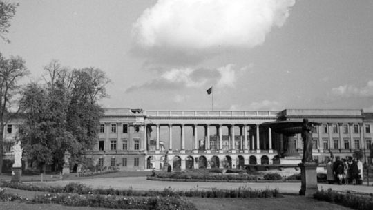 HISTORIA/KULTURA. Odbudowa Pałacu Saskiego w Warszawie: dla archeologów najciekawsze są studnie i latryny