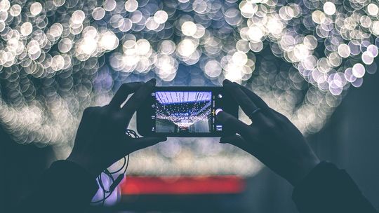 Jak dbać o smartfona - 3 rady, aby telefon służył Ci jak najdłużej