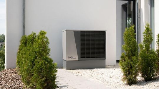 Jak wilgotność i temperatura powietrza wpływają na pracę powietrznej pompy ciepła?
