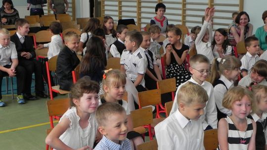 Jubileusz 110-lecia szkoły i 10 rocznica nadania imienia szkole w Nowym Niestępowie
