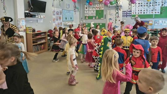 Karnawał w BAJKOWYM PRZEDSZKOLU