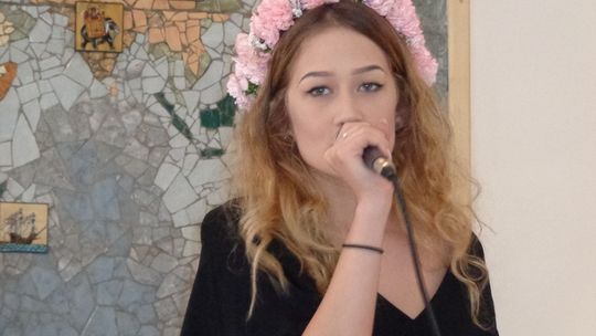 Konkurs Poezji i Piosenki Francuskiej na 102