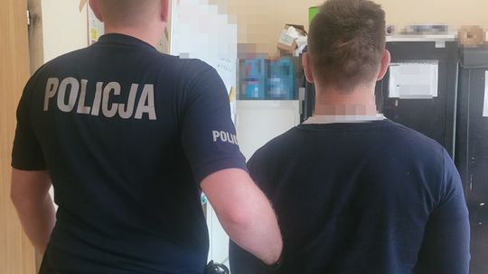 LEGIONOWO. Rzucił się na pracowników ochrony