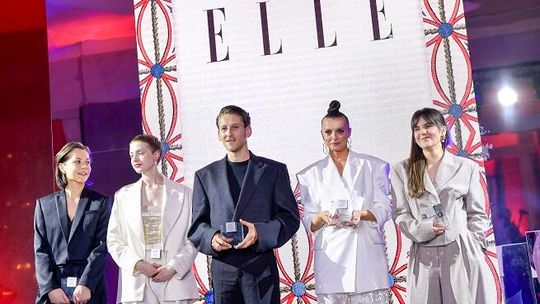 MATEUSZ TYSZKIEWICZ WŚRÓD LAUREATÓW ELLE STYLE AWARDS 2023. FOTOGRAF ROKU!
