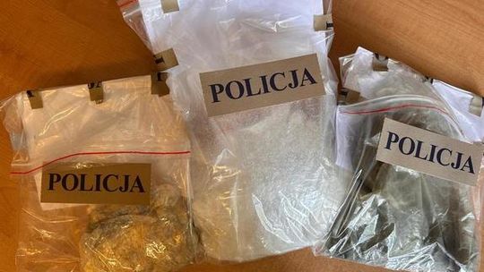 Miał prawie kilogram narkotyków