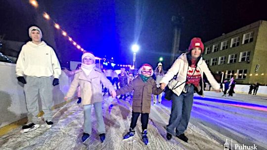 Mikołajowe otwarcie Lodowiska Miejskiego w Pułtusku Mikołajowe otwarcie Lodowiska Miejskiego w Pułtusku