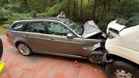 Młody kierowca wpadł w poślizg