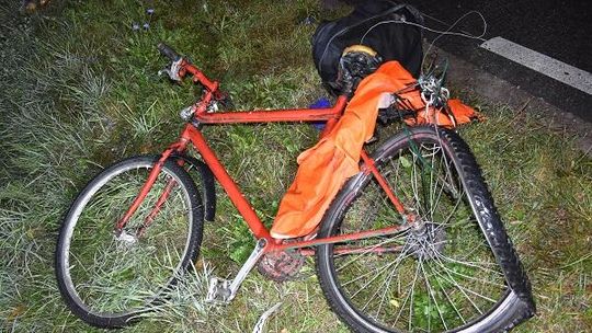 Motocyklista i rowerzysta ucierpieli w wypadkach