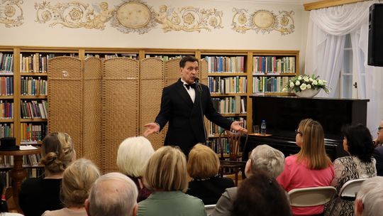 Muzyczny Dzień Kobiet w Pułtuskiej Bibliotece Publicznej im. Joachima Lelewela