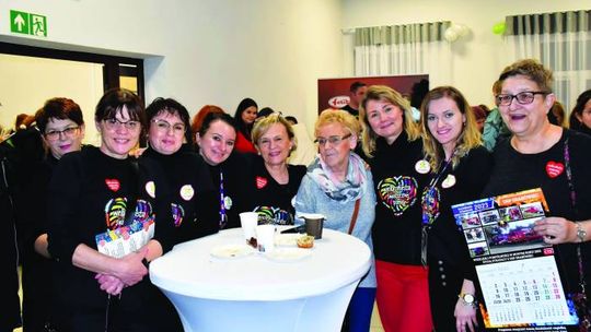NIBY TE DRZWI SIĘ UCHYLAŁY, ALE KLAP...