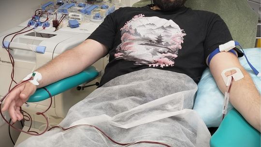 Niebieski mundur, wielkie serce. Pułtuski policjant dał komuś drugą szansę na życie!