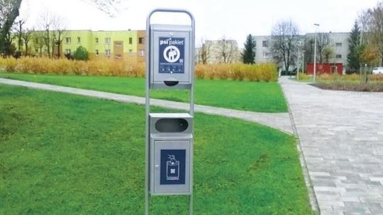 Tak zwane psie pakiety, na które swego czasu wydane zostały gminne pieniądze, nikomu od dawna nie służą. Są tylko zastępczymi śmietnikami...