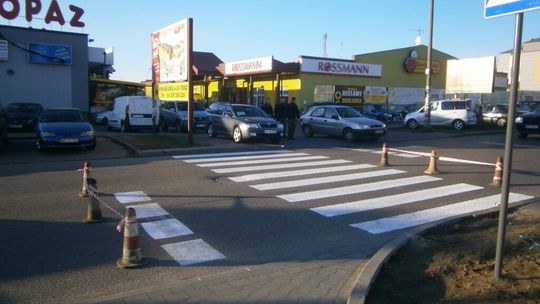 Nowe przejście dla pieszych, nowe wiaty