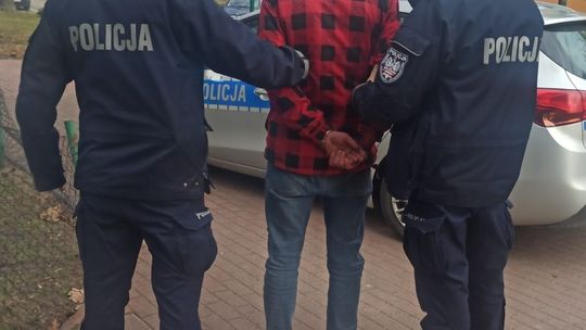 NOWY DWÓR MAZ. Pościg za złodziejami kosmetyków