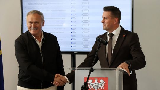 Nowy radny w Radzie Powiatu w Pułtusku – Robert Czyżewski złożył ślubowanie