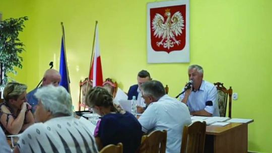 Pan nie potrafi rządzić samodzielnie!