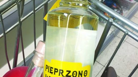 PIEPRZONO KUR/WICA