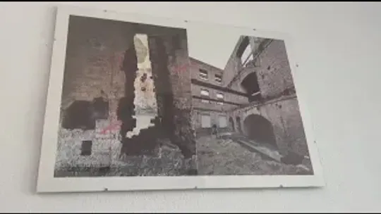 Pierwsze wizyty przyszłych mieszkańców w wyremontowanym budynku pokoszarowym