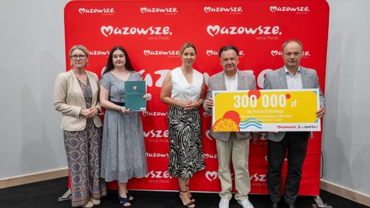 Podpisanie umowy na dofinansowanie zadania „Budowa boiska wielofunkcyjnego Zespołu Szkół im. Bolesława Prusa – II etap”