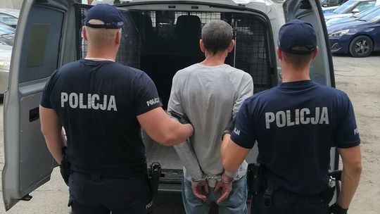 Pół  roku więzienia za znieważenie i naruszenie nietykalności cielesnej funkcjonariuszy