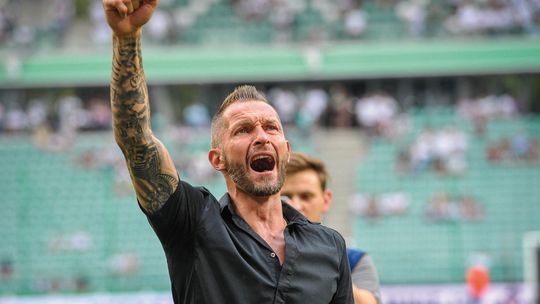 Pożegnano Malarza. WYCHOWANEK NADNARWIANKI OPUŚCIŁ LEGIĘ