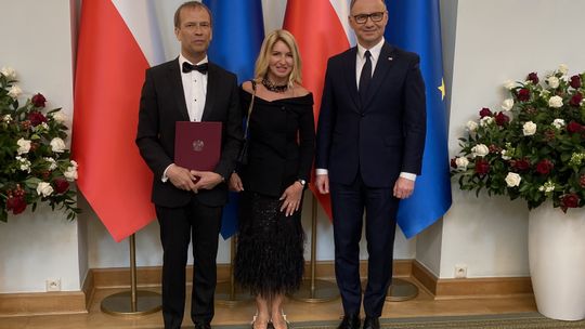 Prezydent RP Andrzej Duda wręczył dyplom nominacyjny na profesora Robertowi Gajdzie