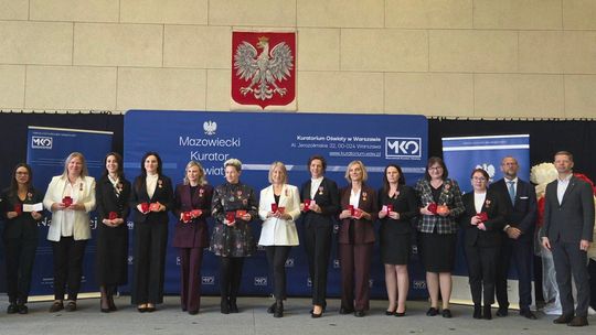 Pułtuscy nauczyciele i pracownicy placówek oświatowych uhonorowani z okazji Dnia Edukacji Narodowej