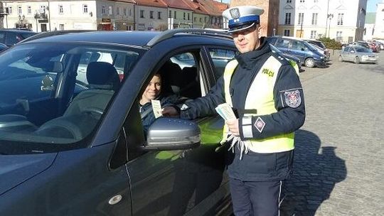 ROZWAŻNA NA DRODZE, ROMANTYCZNA W DOMU