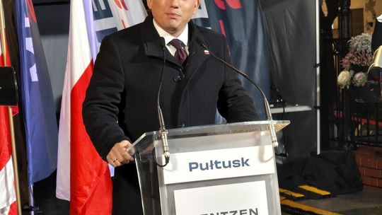 Sławomir Mentzen na pułtuskim rynku