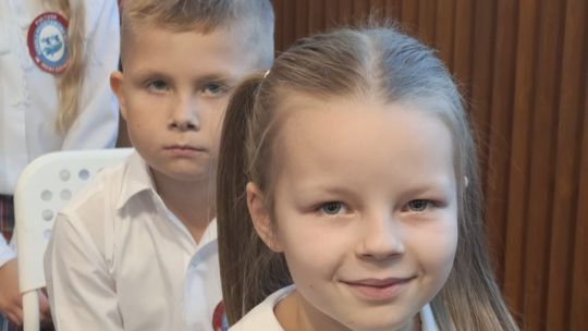 Ślubowanie pierwszoklasistów pułtuskiej CZWÓRKI. Galeria zdjęć