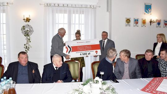 Sołtys odebrał nagrodę