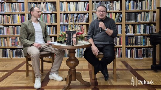 Spotkanie z mistrzem polskiego filmu i teatru w Pułtuskiej Bibliotece Publicznej Spotkanie z mistrzem polskiego filmu i teatru w Pułtuskiej Bibliotece Publicznej
