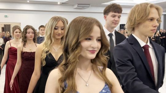 Studniówka uczniów LO im. Piotra Skargi - fotogaleria