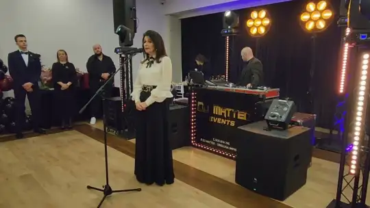 Studniówkowe wystąpienie dyrektora Zespołu Szkół w Golądkowie Ewy Leszczyńskiej Studniówkowe wystąpienie dyrektora Zespołu Szkół w Golądkowie Ewy Leszczyńskiej