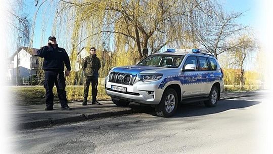 TERYTORIALIŚCI W PATROLU Z POLICJANTAMI