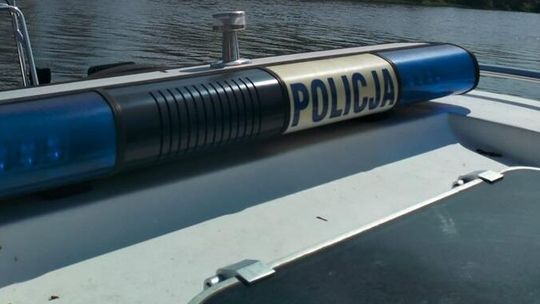 Trwają poszukiwania 45-letniego mężczyzny, który zaginął w wodach Narwi