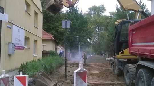 Ulica Młodzieżowa zmienia swoje oblicze