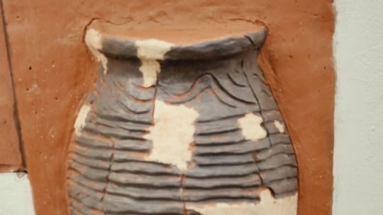 W GLINIANYCH NACZYNIACH CZĘSTO UKRYWA SIĘ SKARB