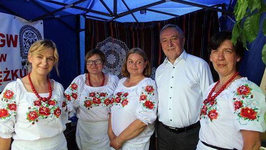 Wicepremier wśród gospodyń wiejskich