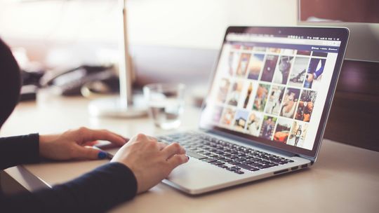 Wpływ UX na skuteczność działań marketingowych