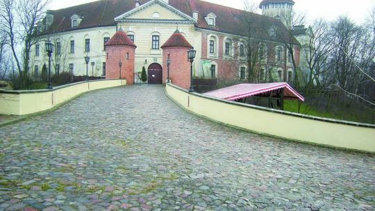 WSZYSTKO JUŻ BYŁO, czyli czytanie przy kawie