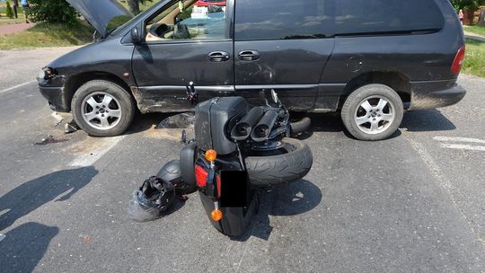 Wypadek w Dzierżeninie. Policjanci apelują o rozsądek na drodze